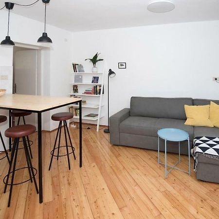 Mila Vila - Charming Apartment Near The Sea Izola Exterior foto