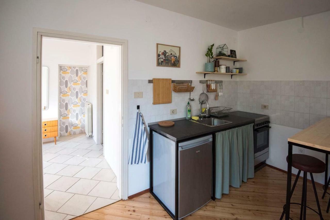 Mila Vila - Charming Apartment Near The Sea Izola Exterior foto